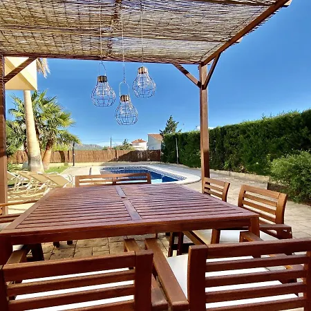 Martina 4 Bedroom With Air Conditioning & Private Swimming Pool Ideal For Families