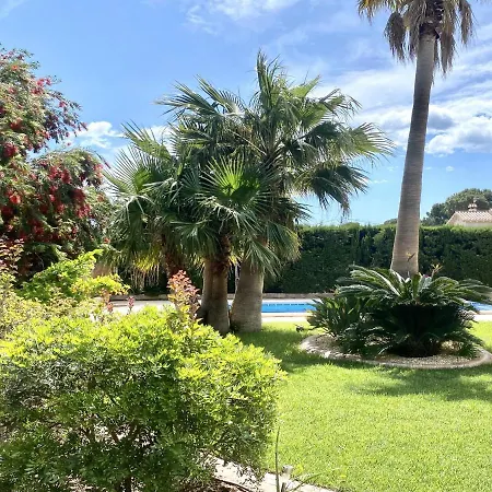 Villa Martina 4 Bedroom With Air Conditioning & Private Swimming Pool Ideal For Families
