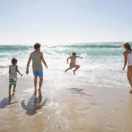 Martina 4 Bedroom With Air Conditioning & Private Swimming Pool Ideal For Families L'Ametlla de Mar